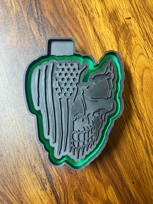 Half Skull Half Flag Mold
