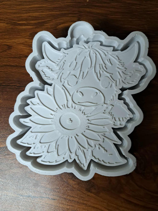 Cow Hyland Daisy Mold