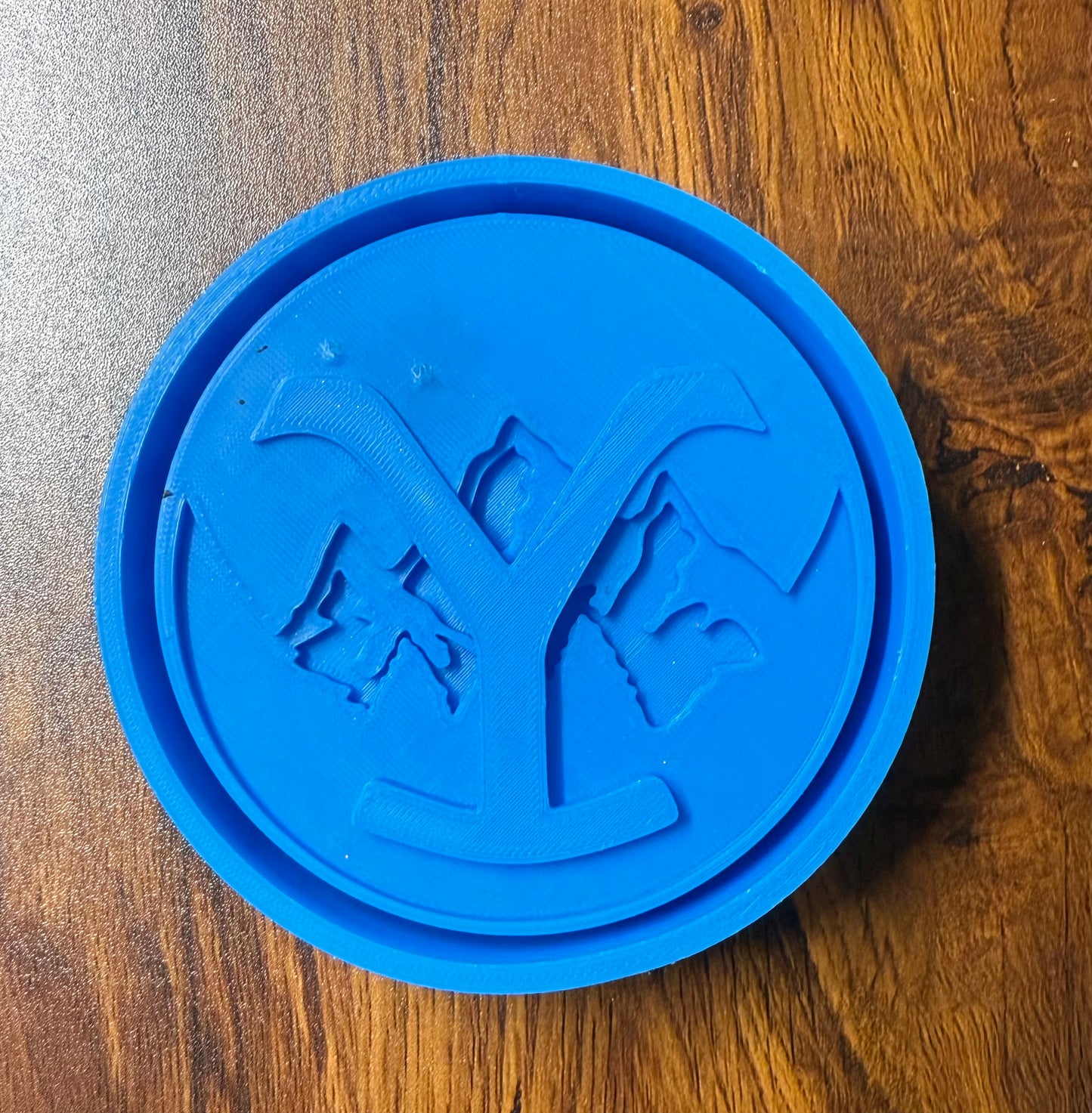 Y Brand Mountain Circle Mold