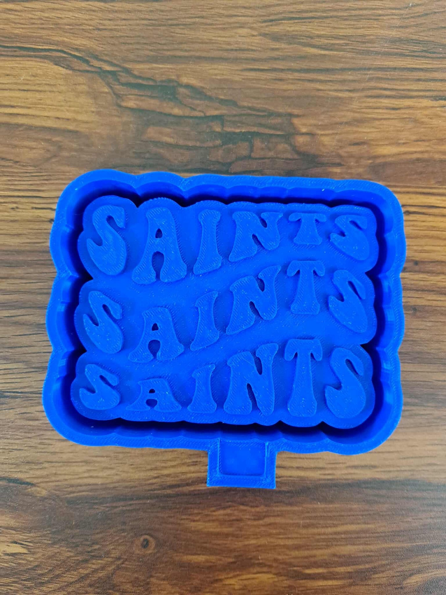Mascot Wavy Saints Mold