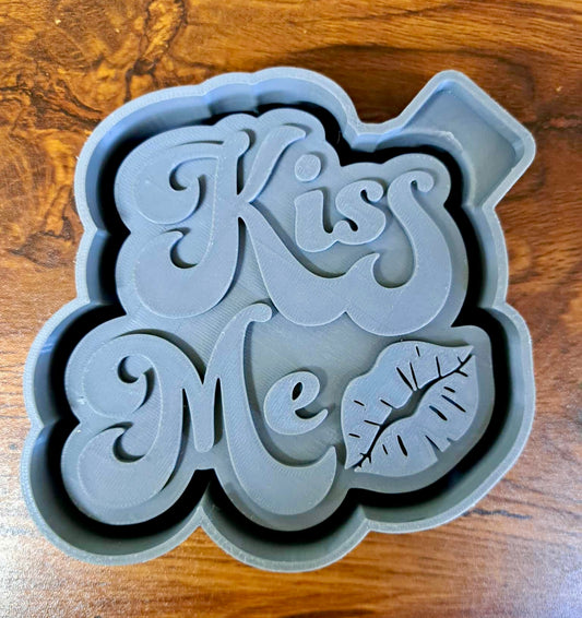 Valentines Kiss Me Mold