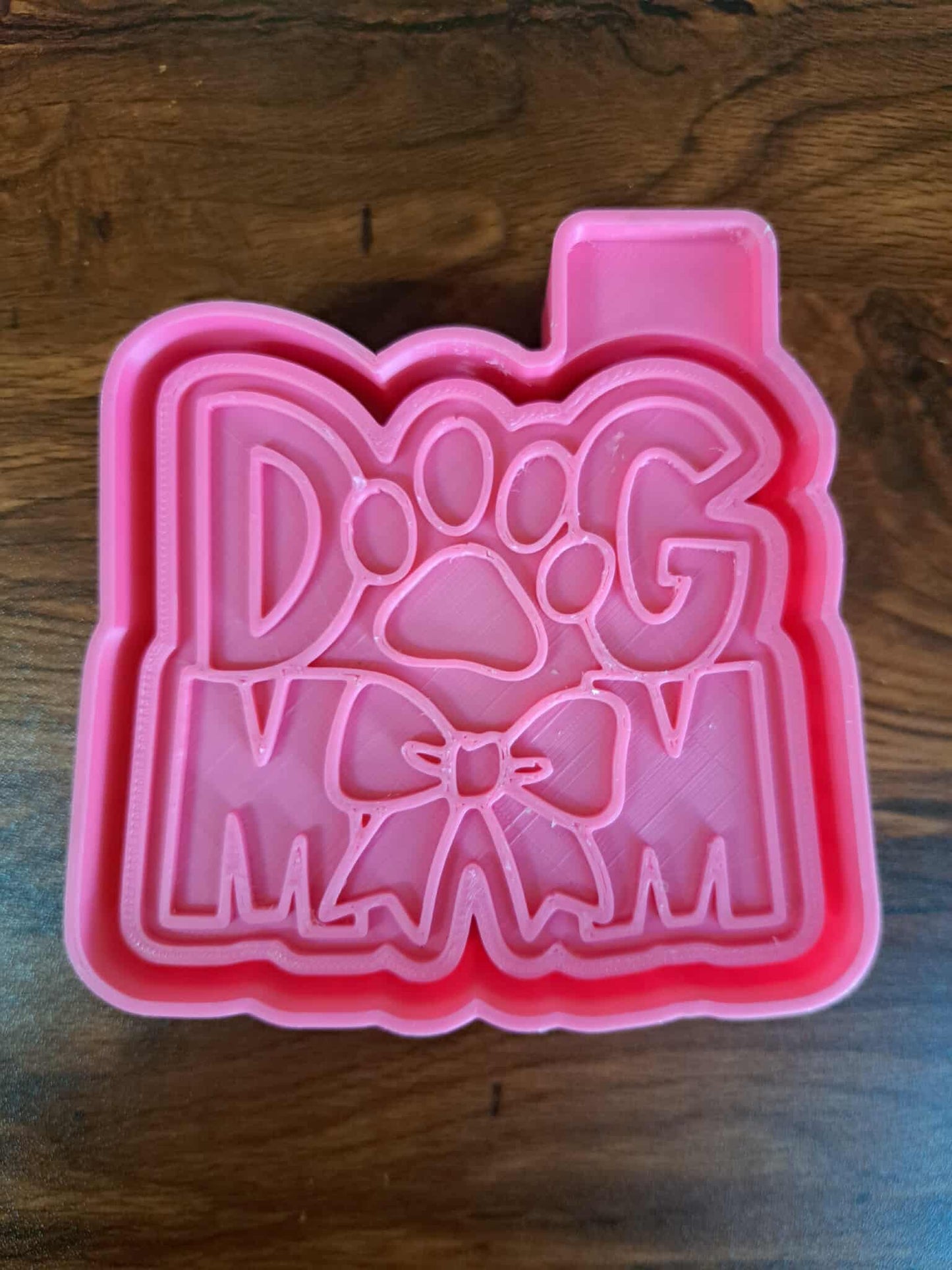 Dog Mom with Bow Mold