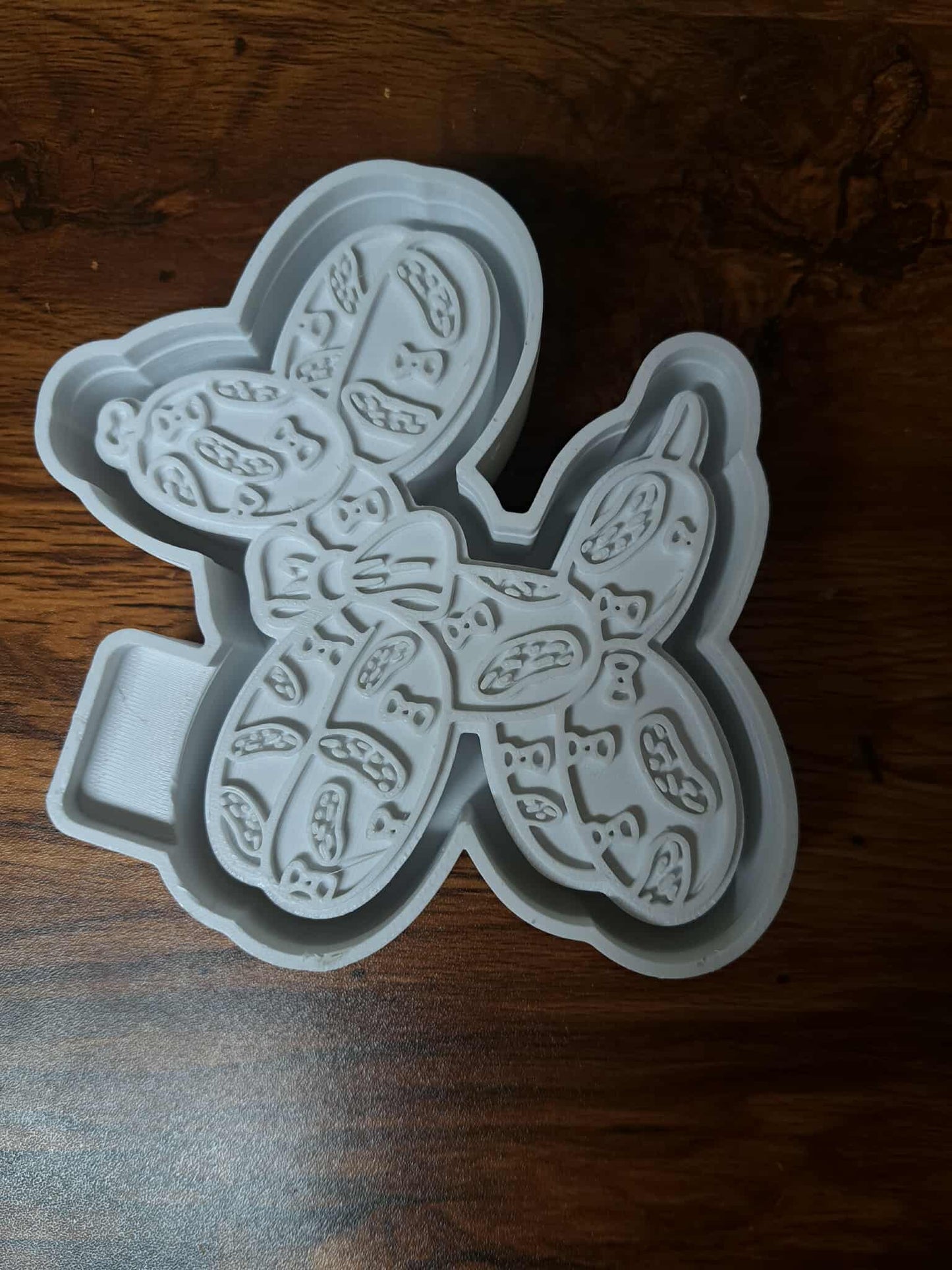 Pickle Bow Balloon Dog Mold