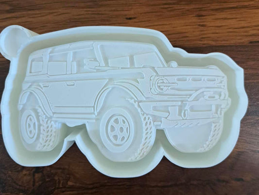Auto Bronco mold