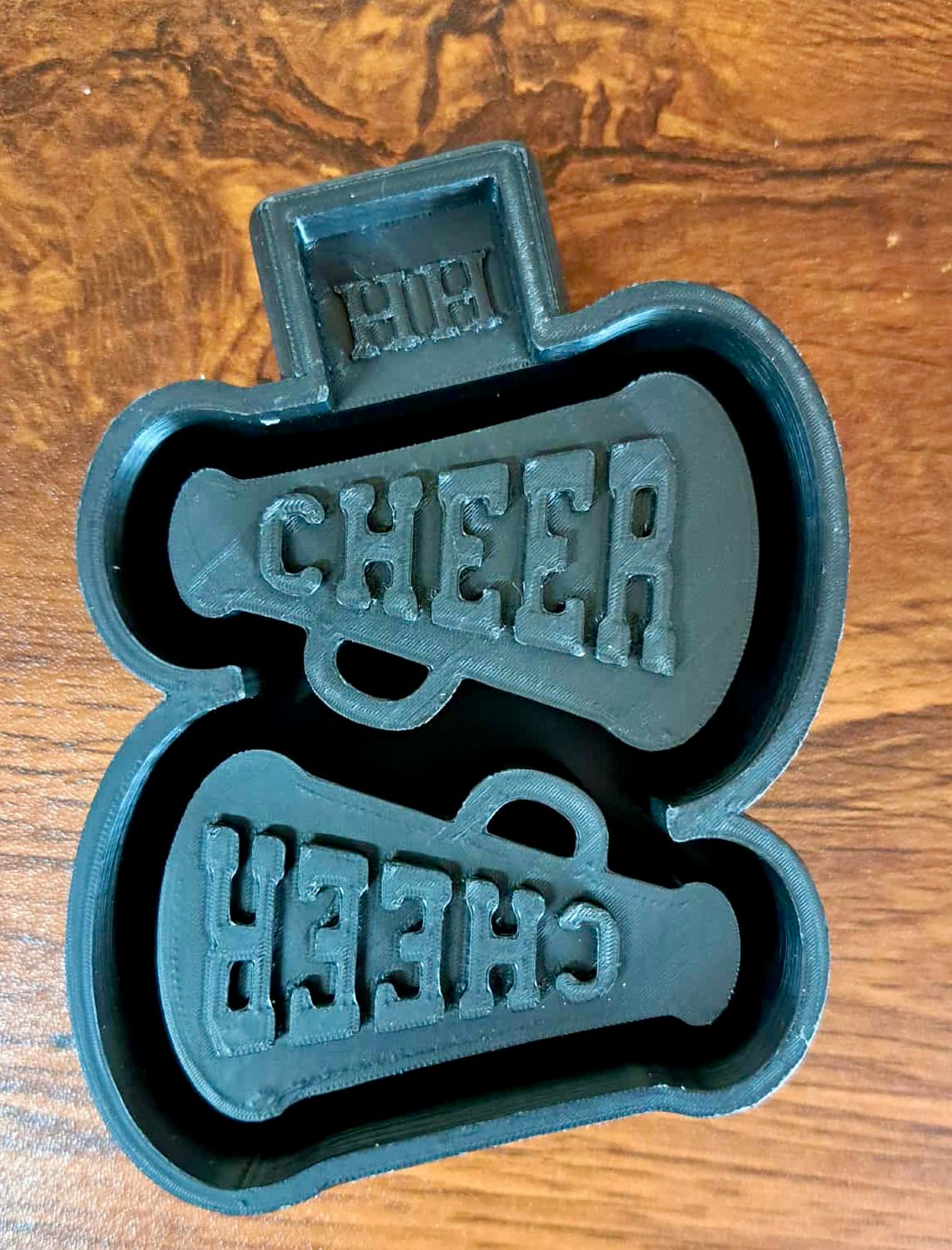 Cheer Vent Molds