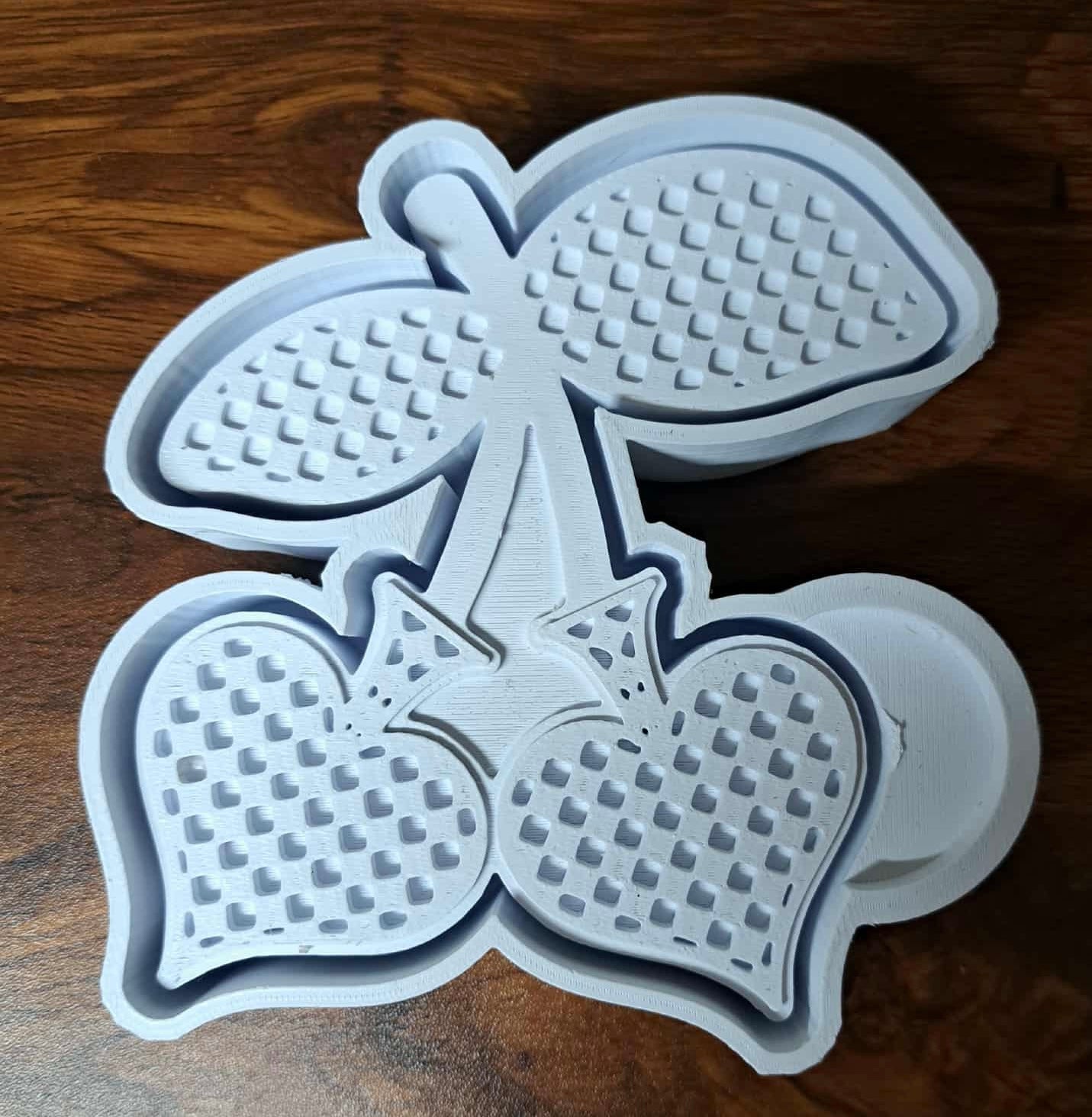 Checkered Cherry Spades Mold