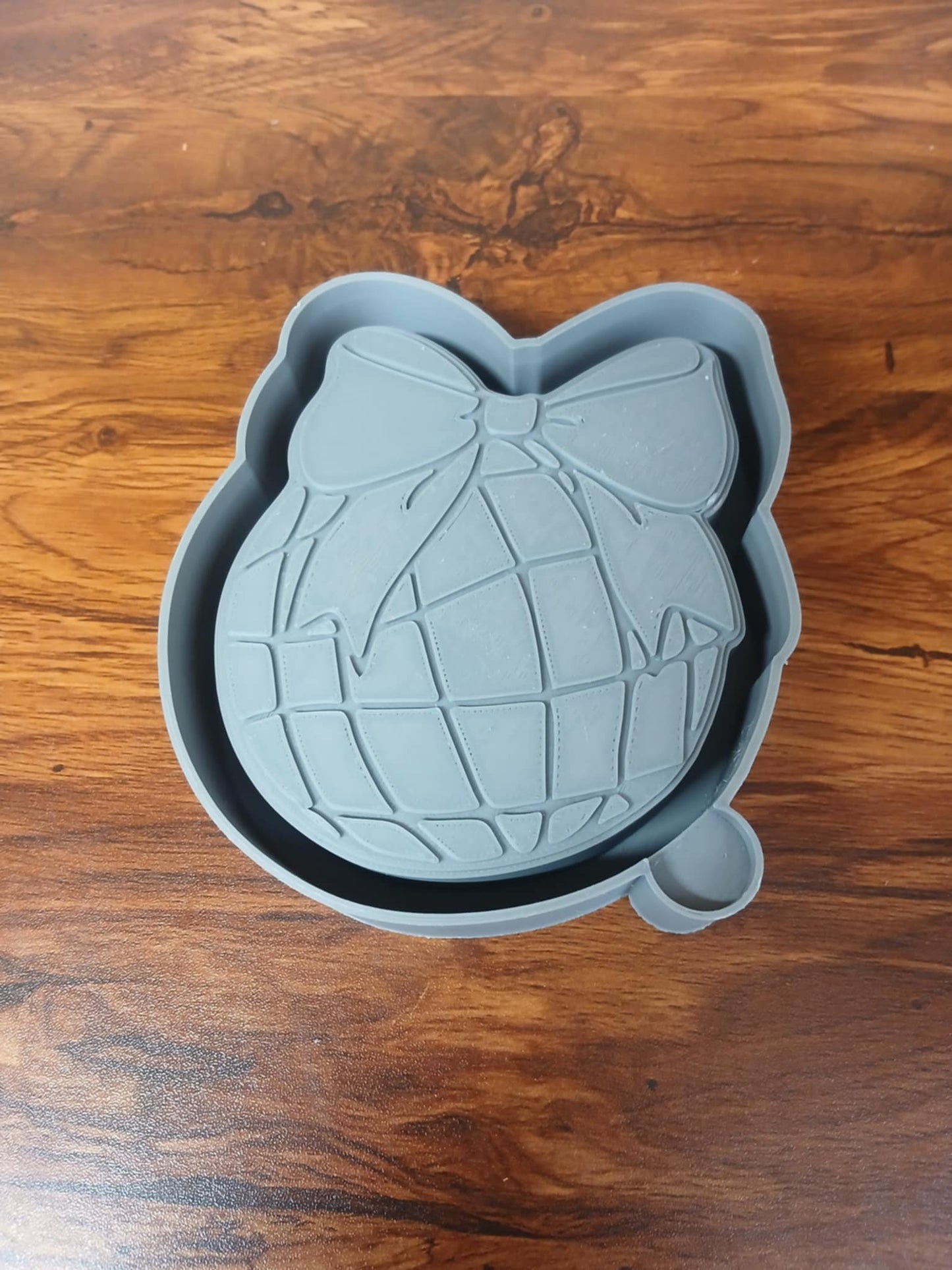 Disco Ball with Bow Mold