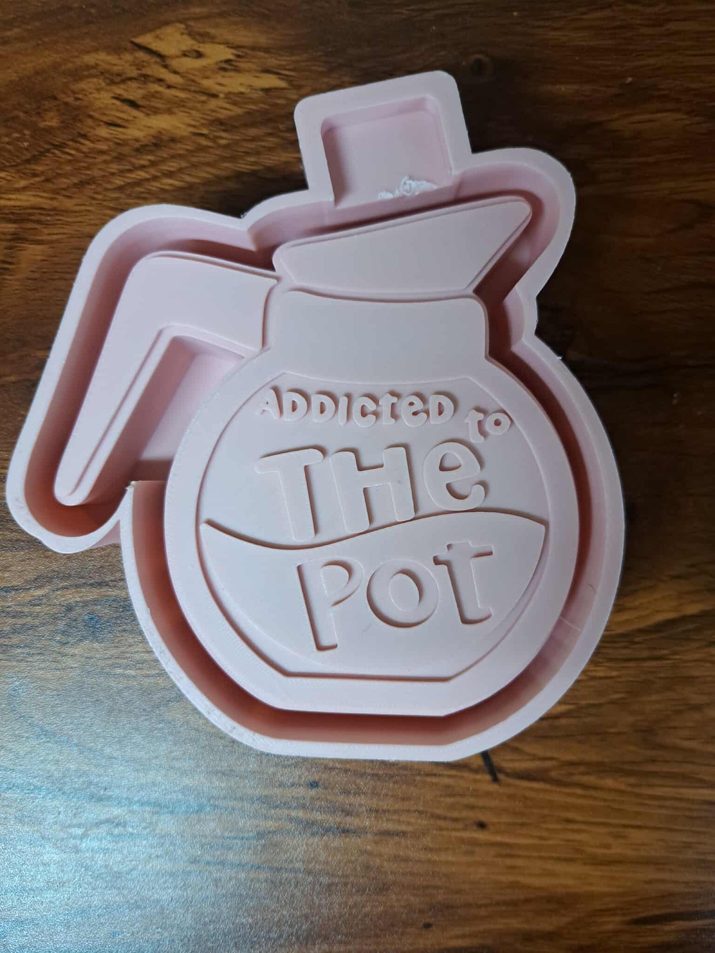 Addicted to the Pot Mold