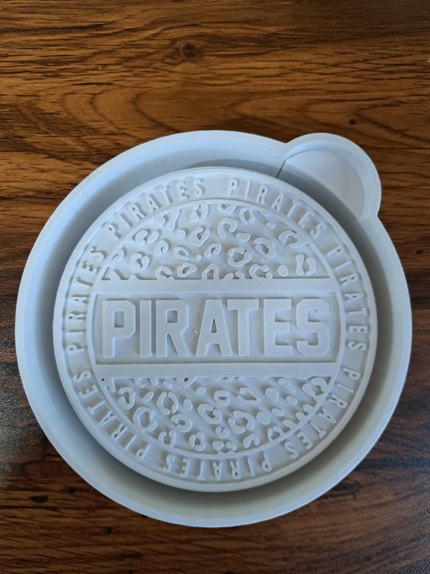 Mascot Pirates Circle Mold
