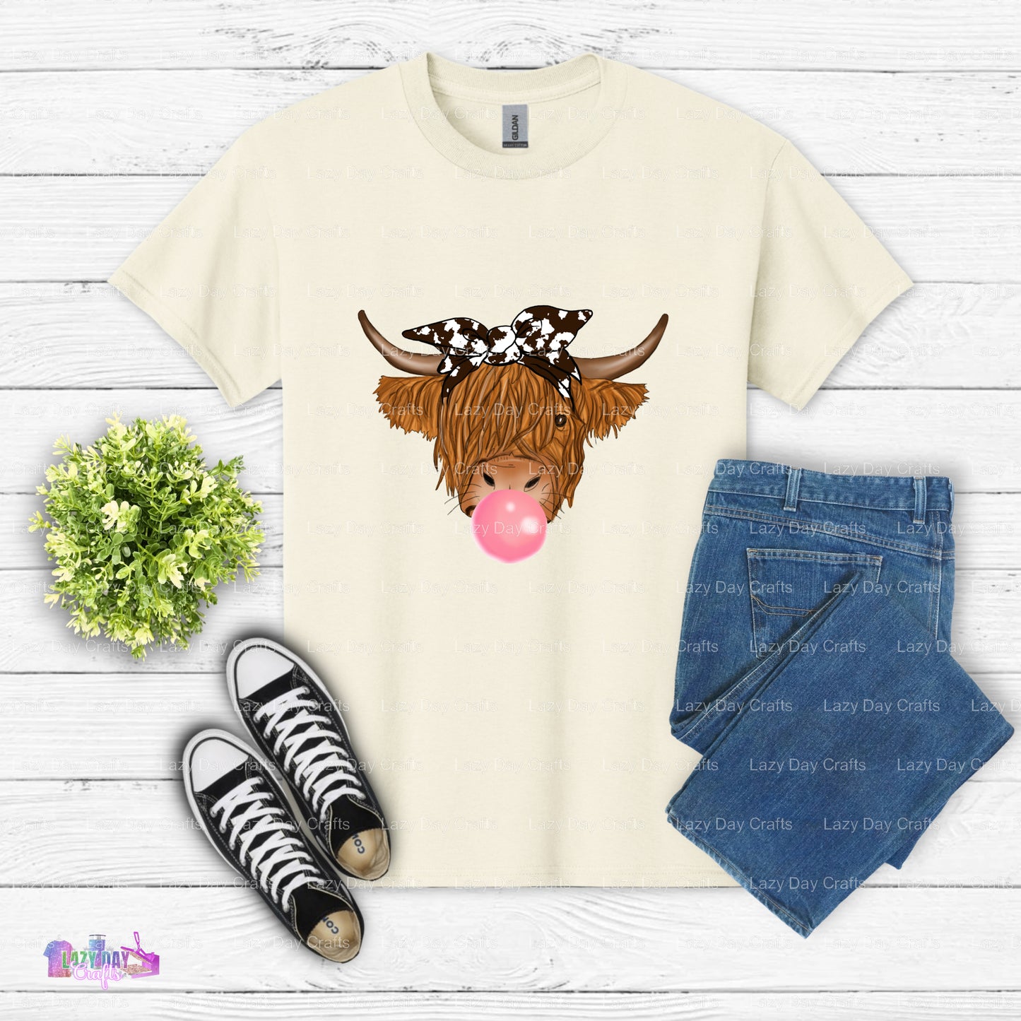 Cow with Bubblegum Playful Farm Animal – DTF Transfer
